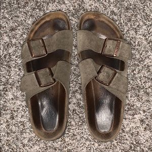 Birkenstock’s size 38